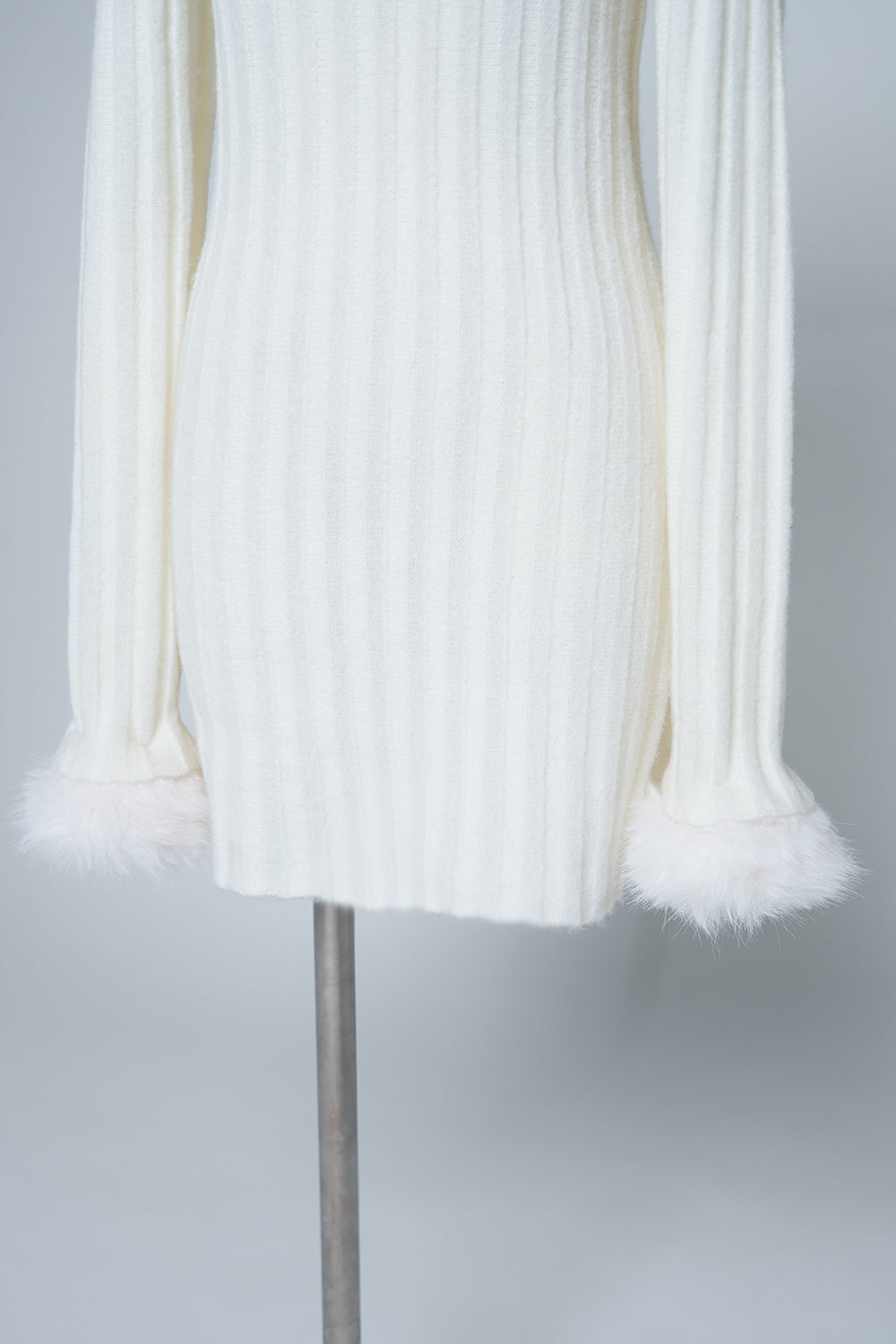 オフショルファーニットワンピース