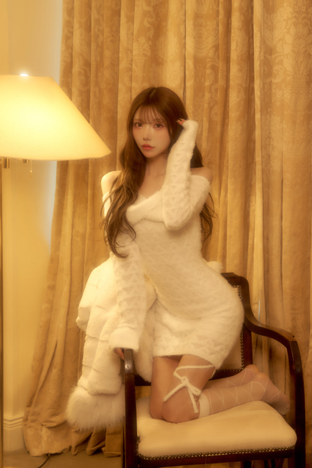 デザインオフショルニットワンピース