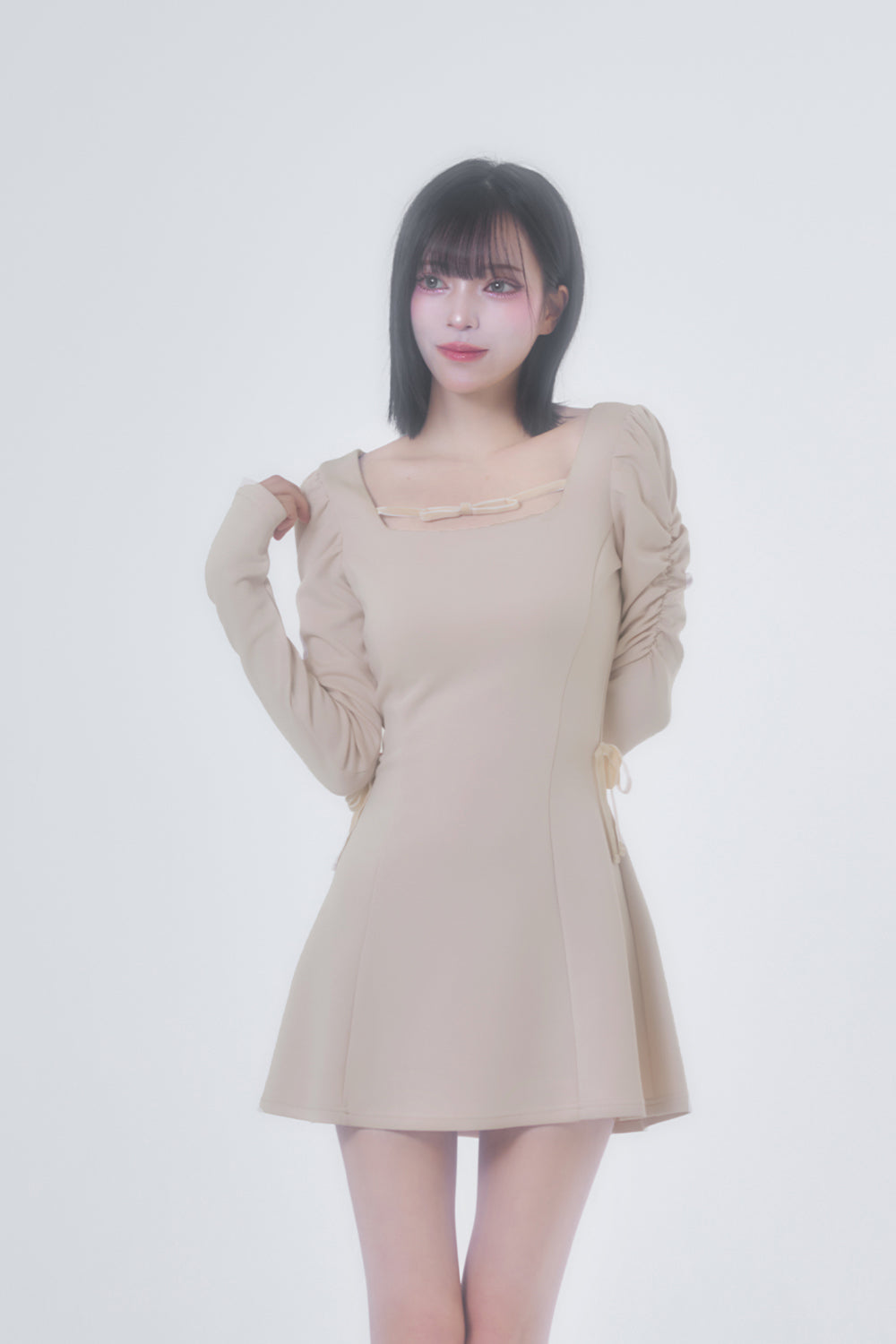 ベロアリボンカットミニワンピース