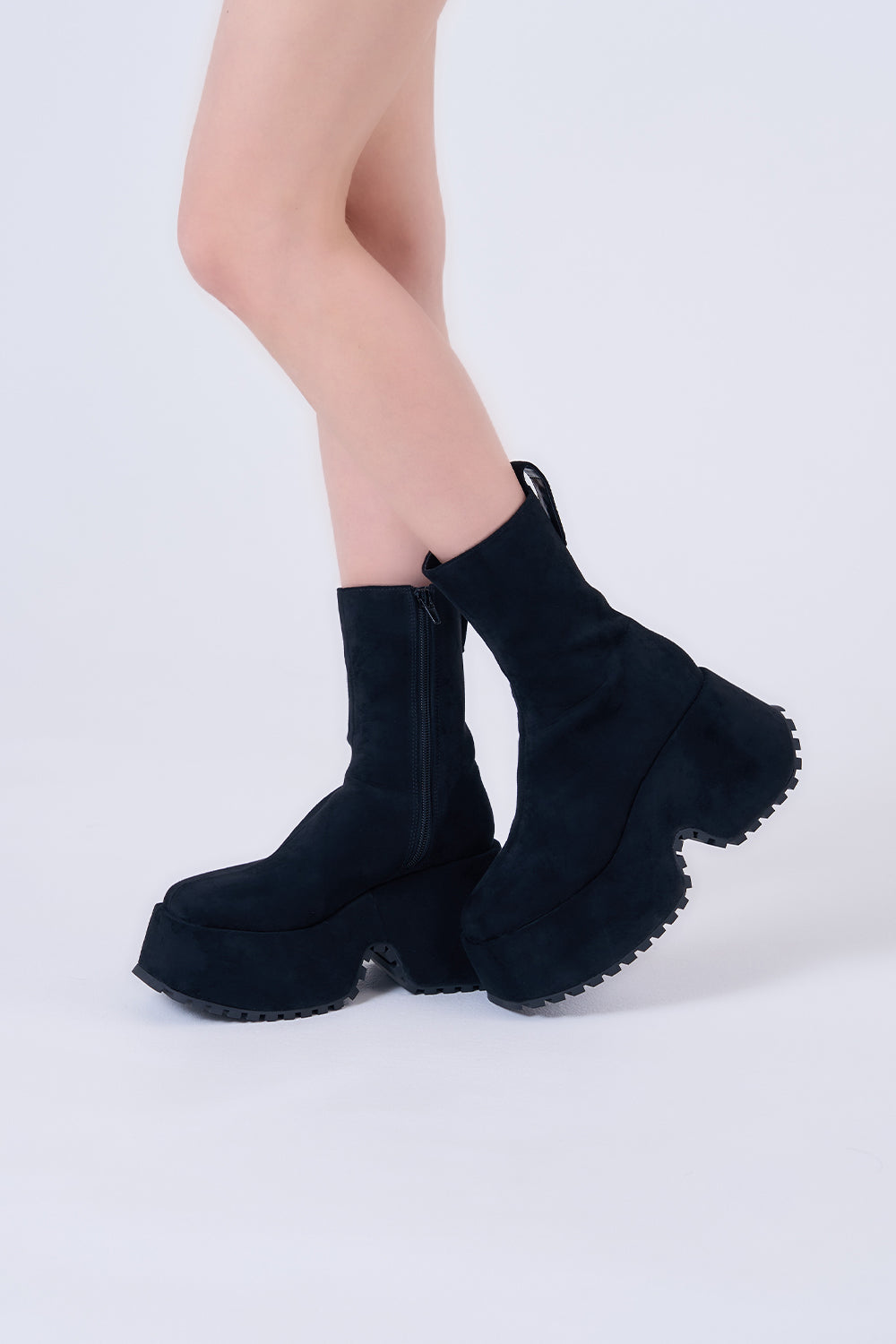 ベルベットショートブーツ