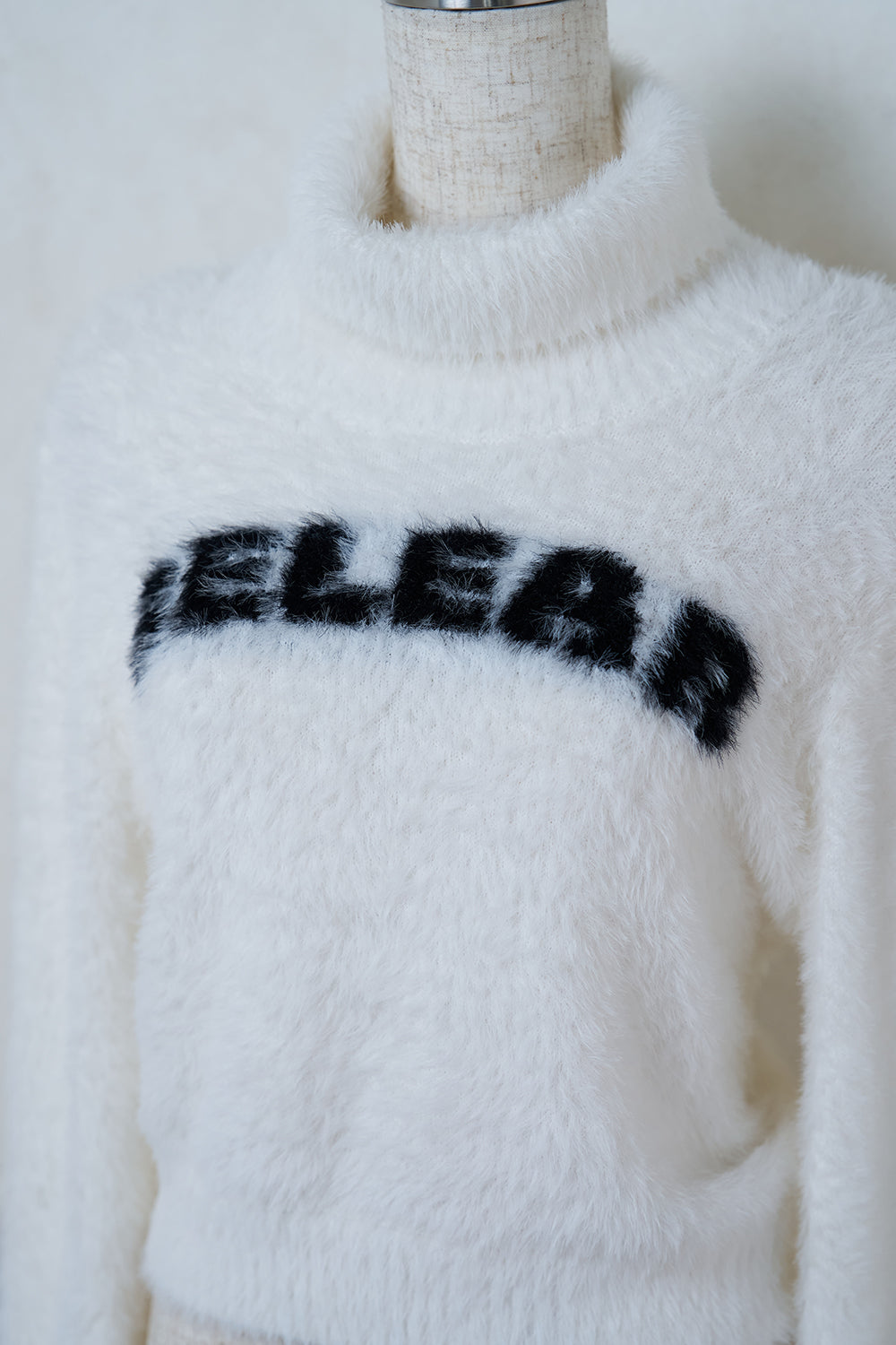 BELEAR タートルニットトップス