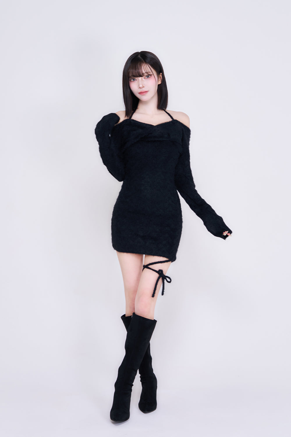 デザインオフショルニットワンピース