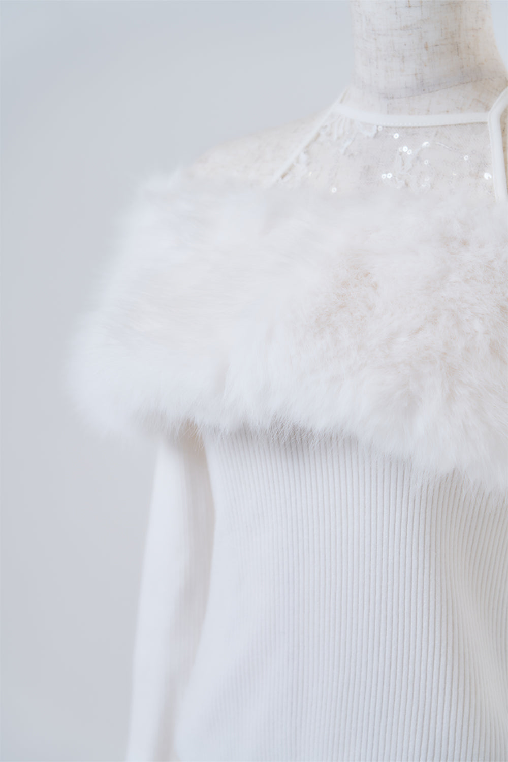 オフショルファーニットトップス