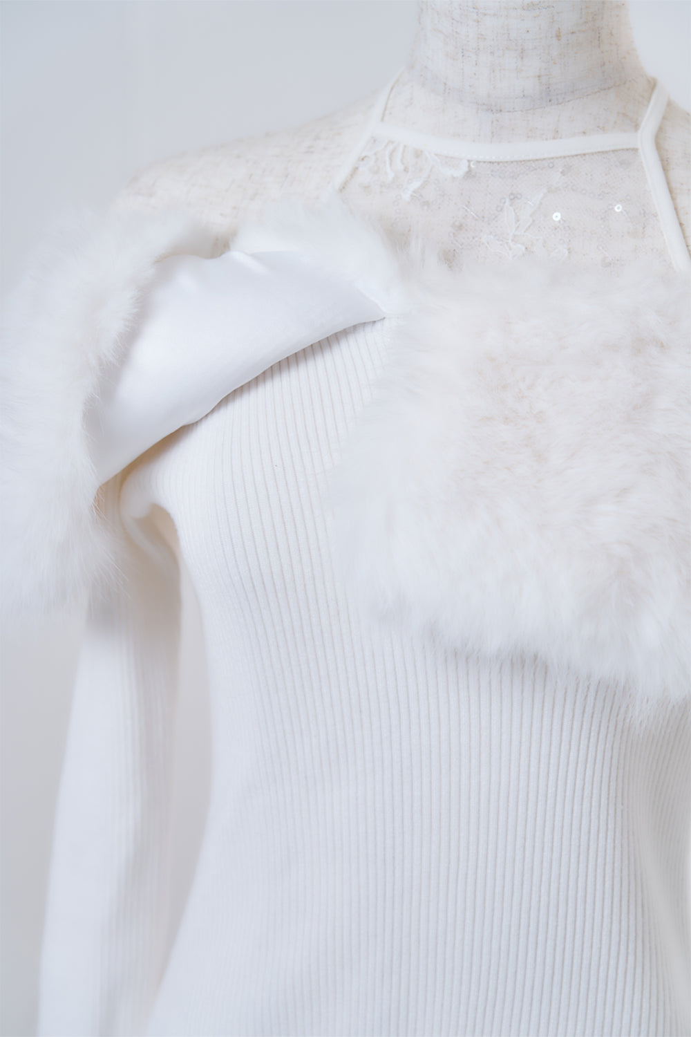 オフショルファーニットトップス