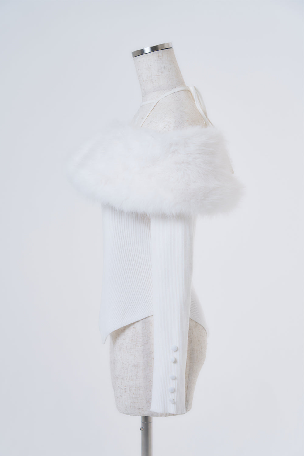 オフショルファーニットトップス