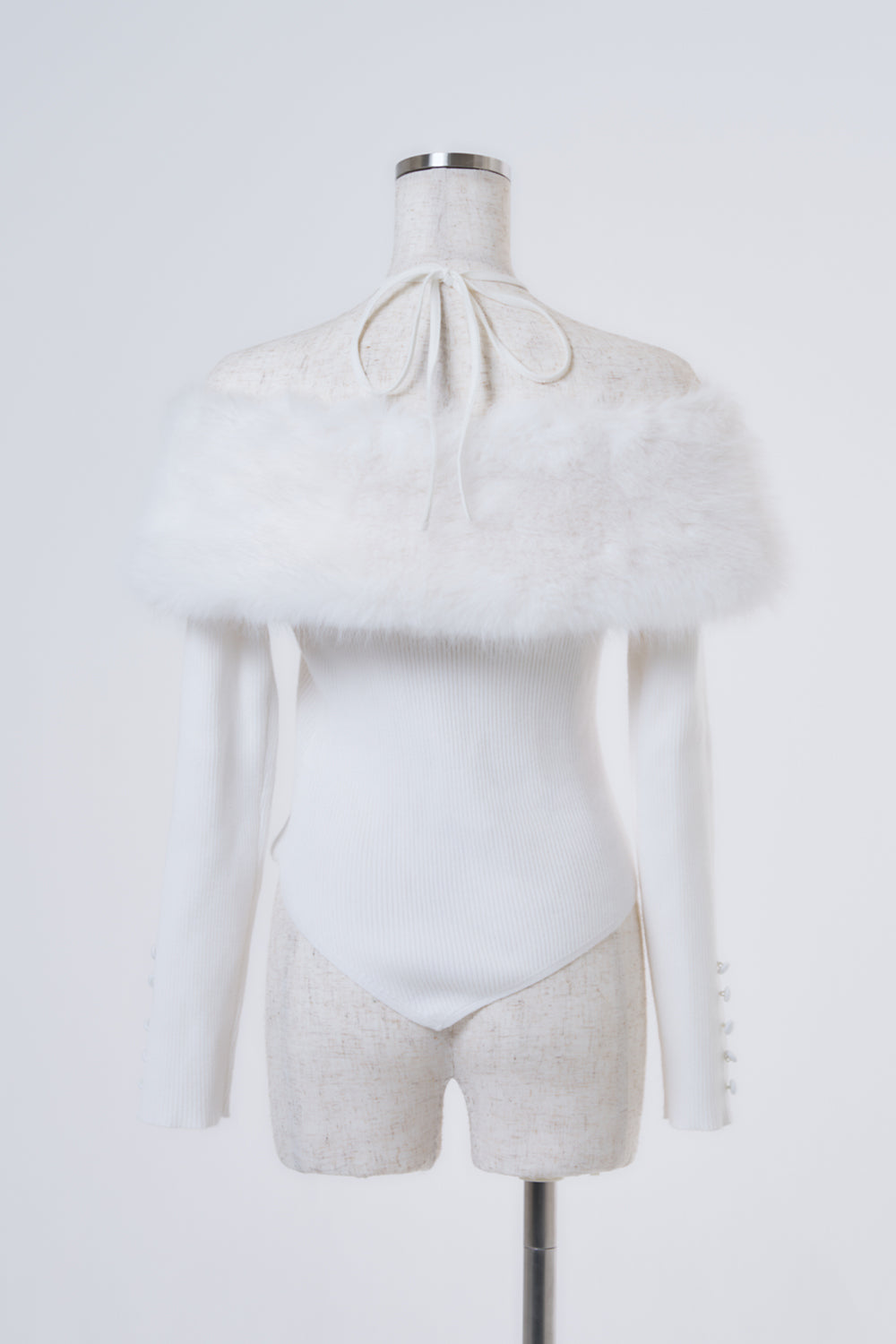 オフショルファーニットトップス