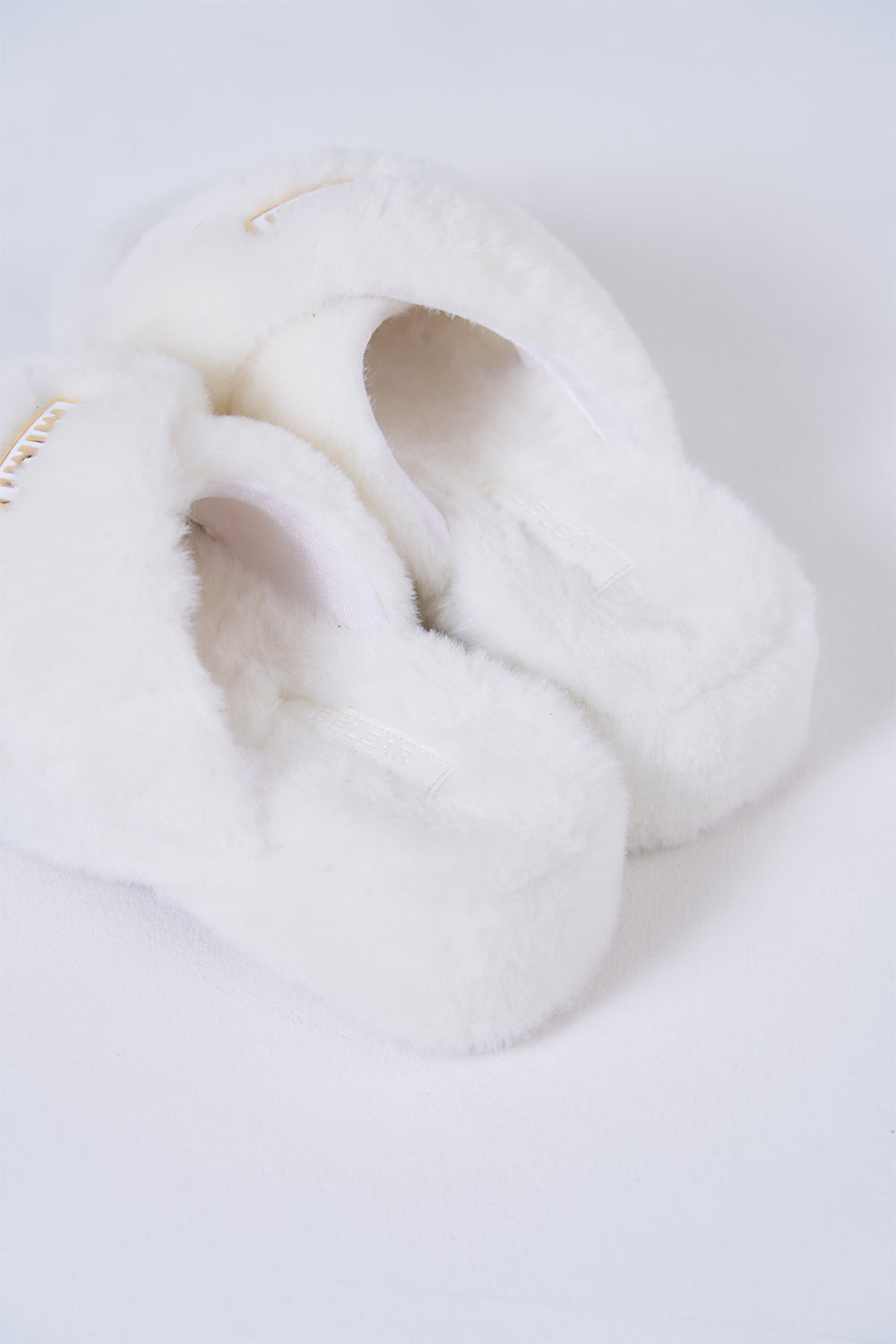 MIMIファーサンダル