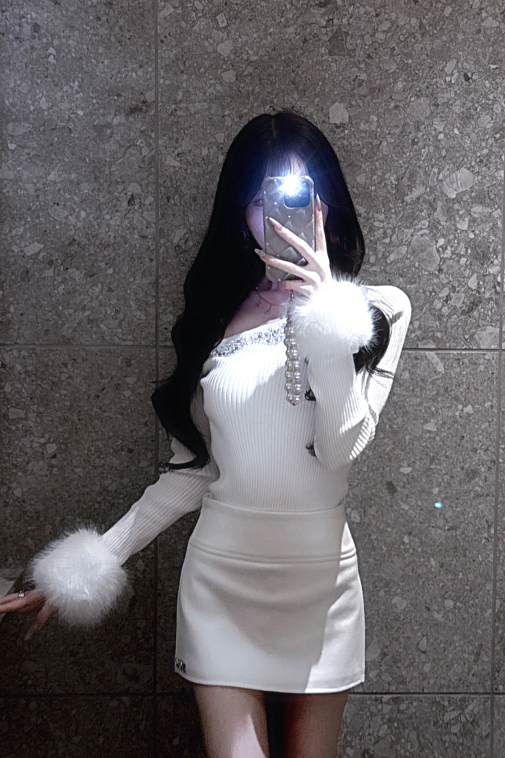 ワンショルビジュートップス