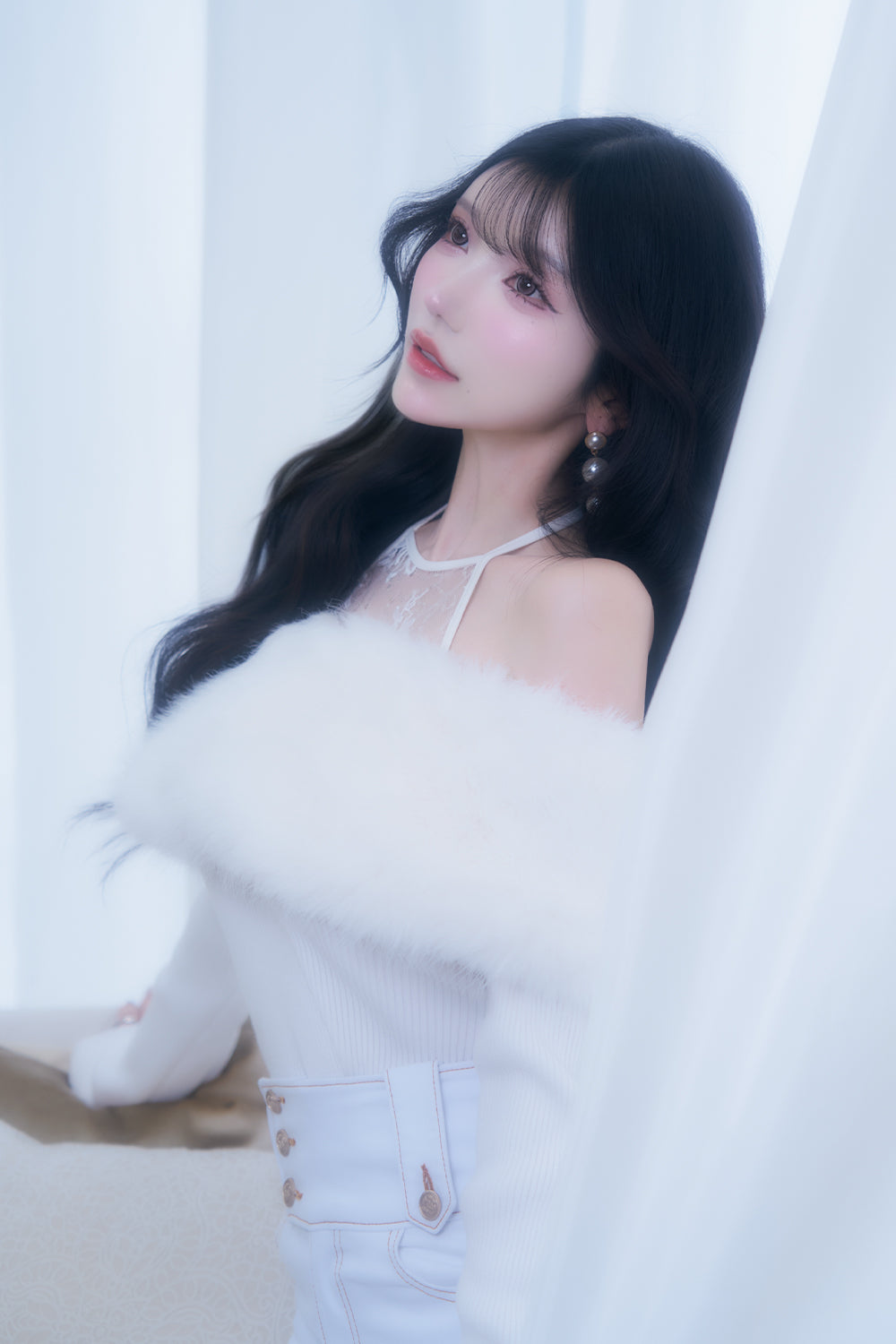 オフショルファーニットトップス