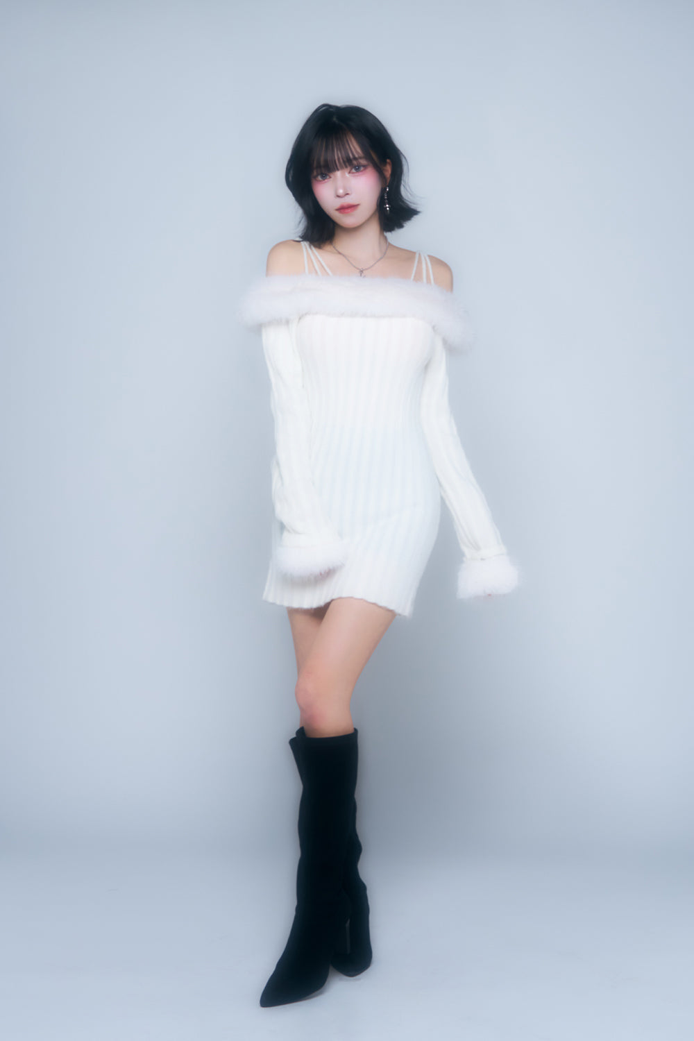 オフショルファーニットワンピース