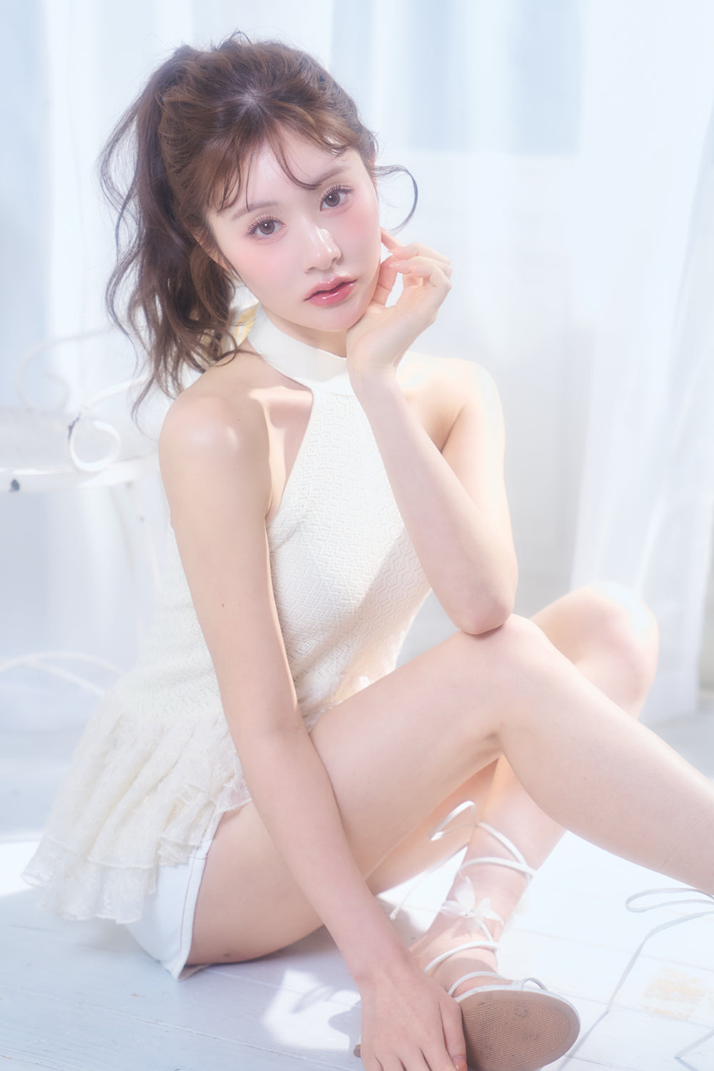 フラワーレースホルタートップス