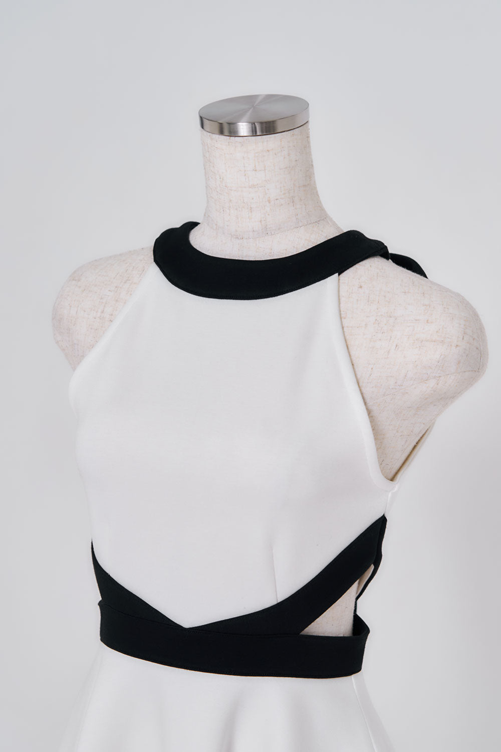 カットオープンアメスリミニワンピース