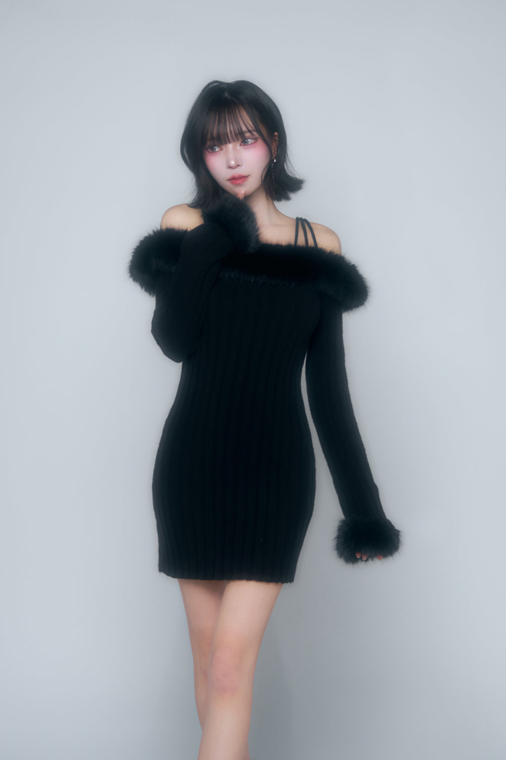 オフショルファーニットワンピース