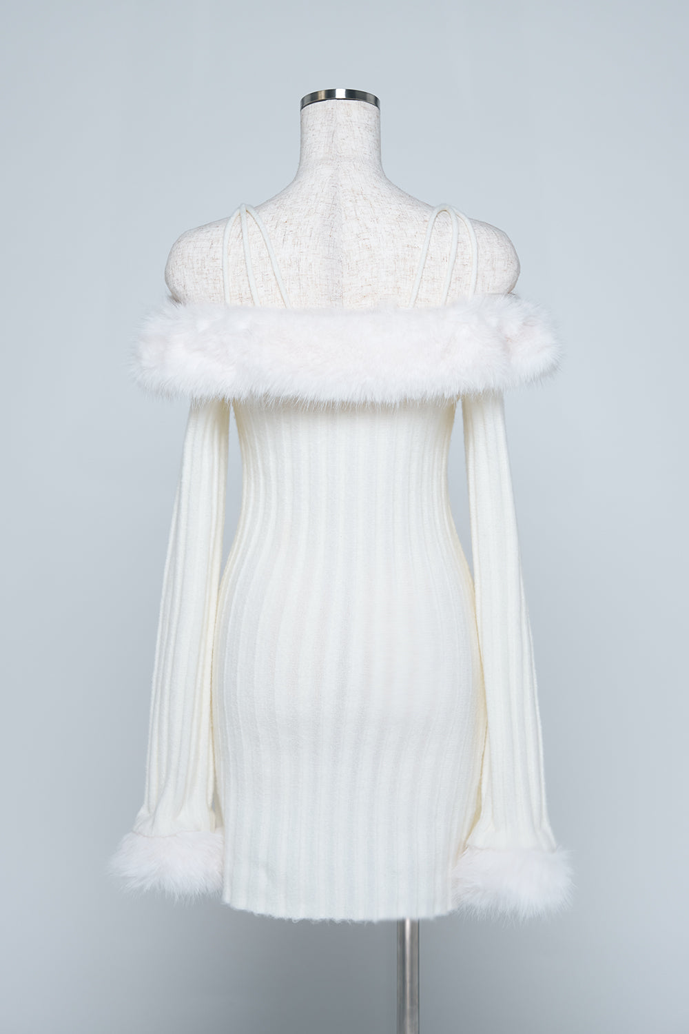 オフショルファーニットワンピース