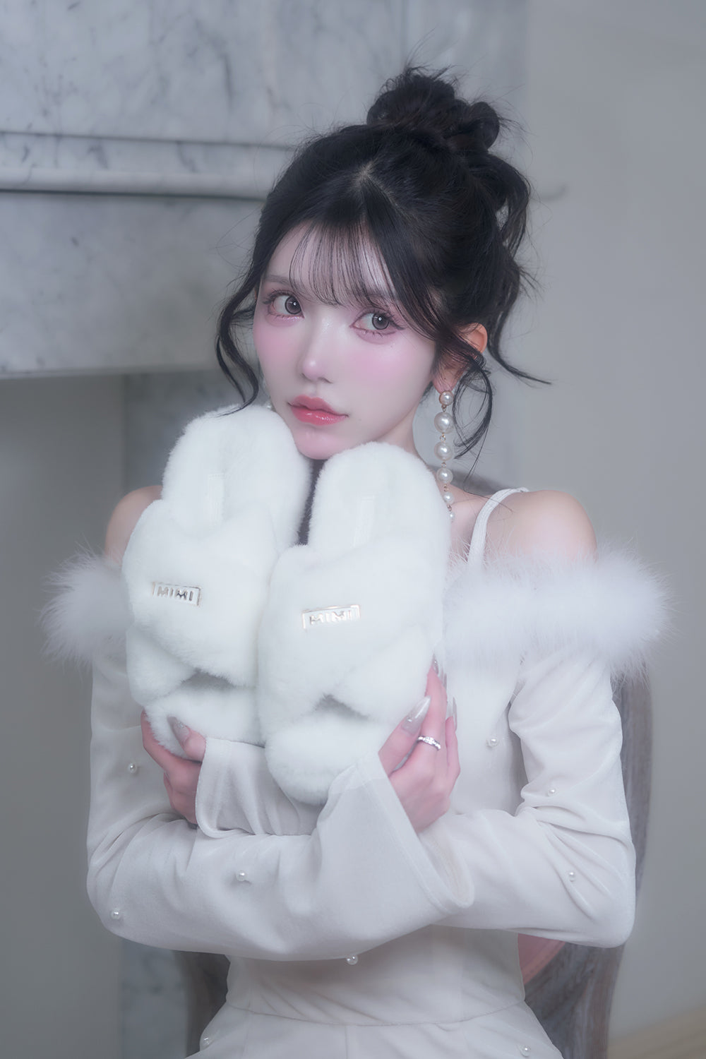 MIMIファーサンダル