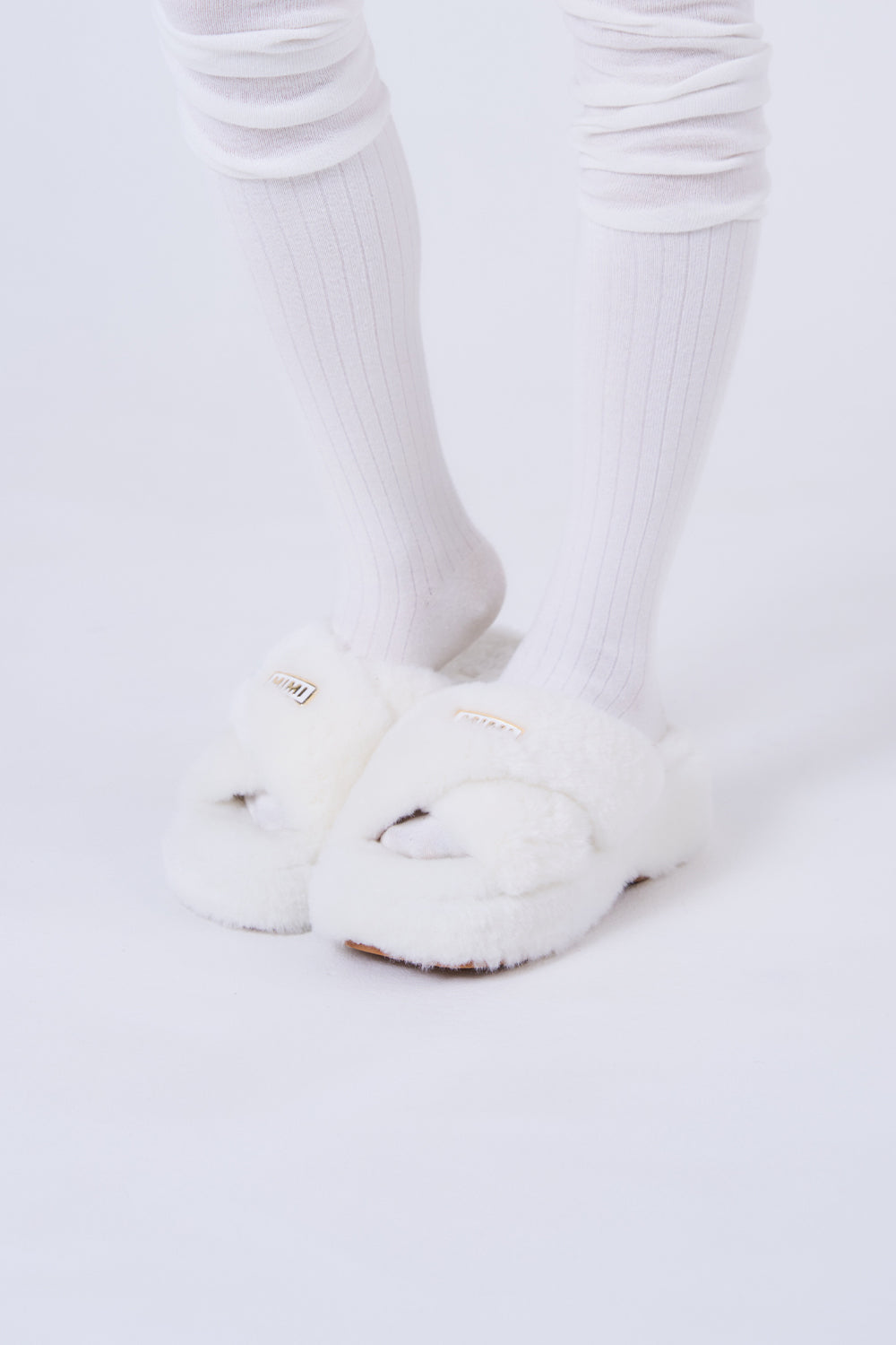 MIMIファーサンダル