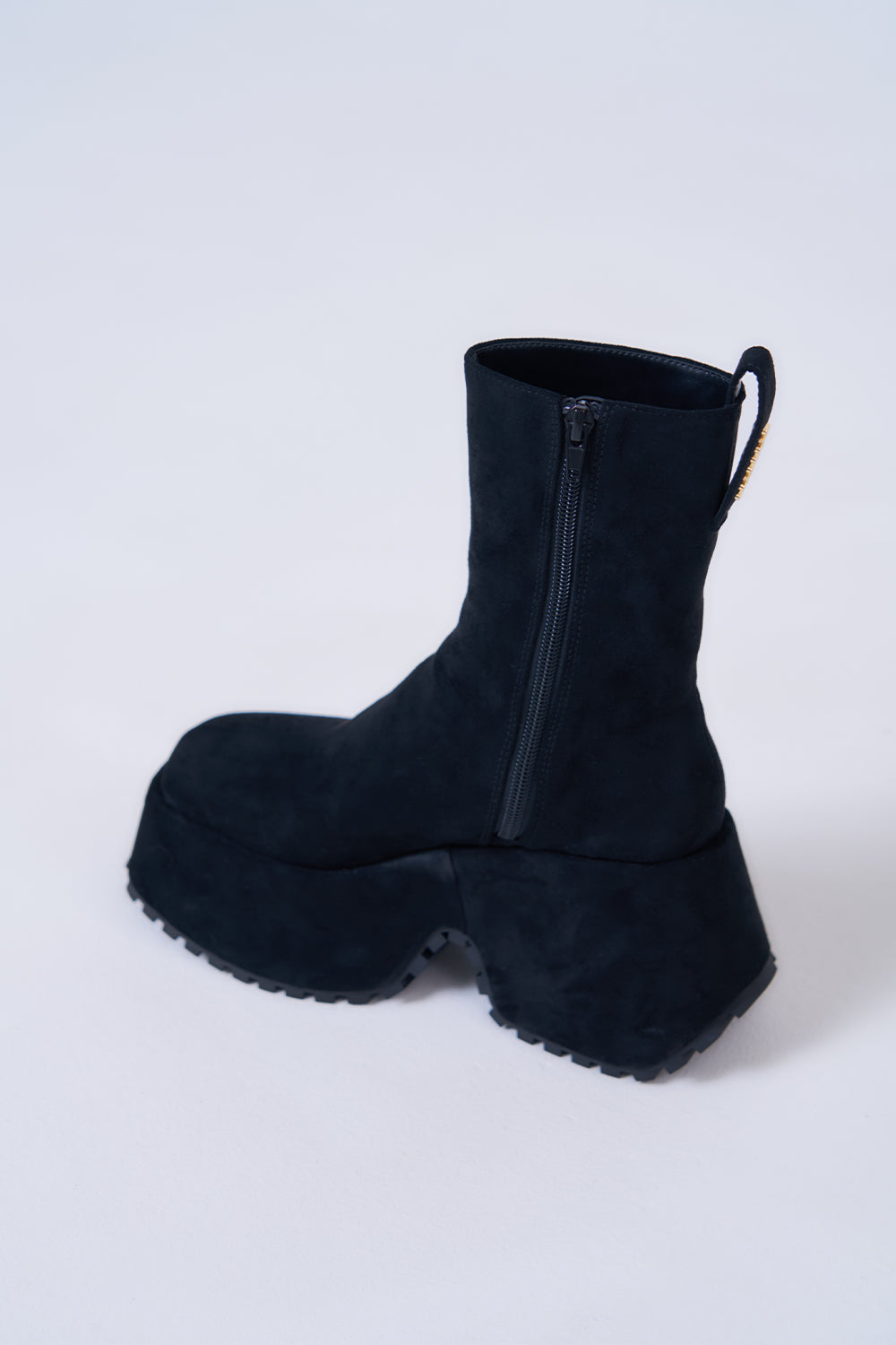 ベルベットショートブーツ