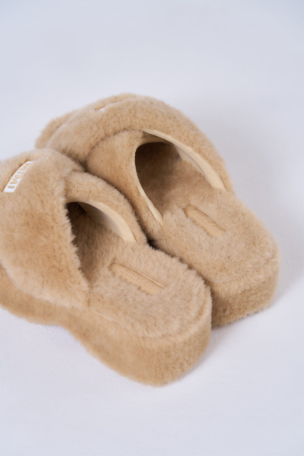 MIMIファーサンダル