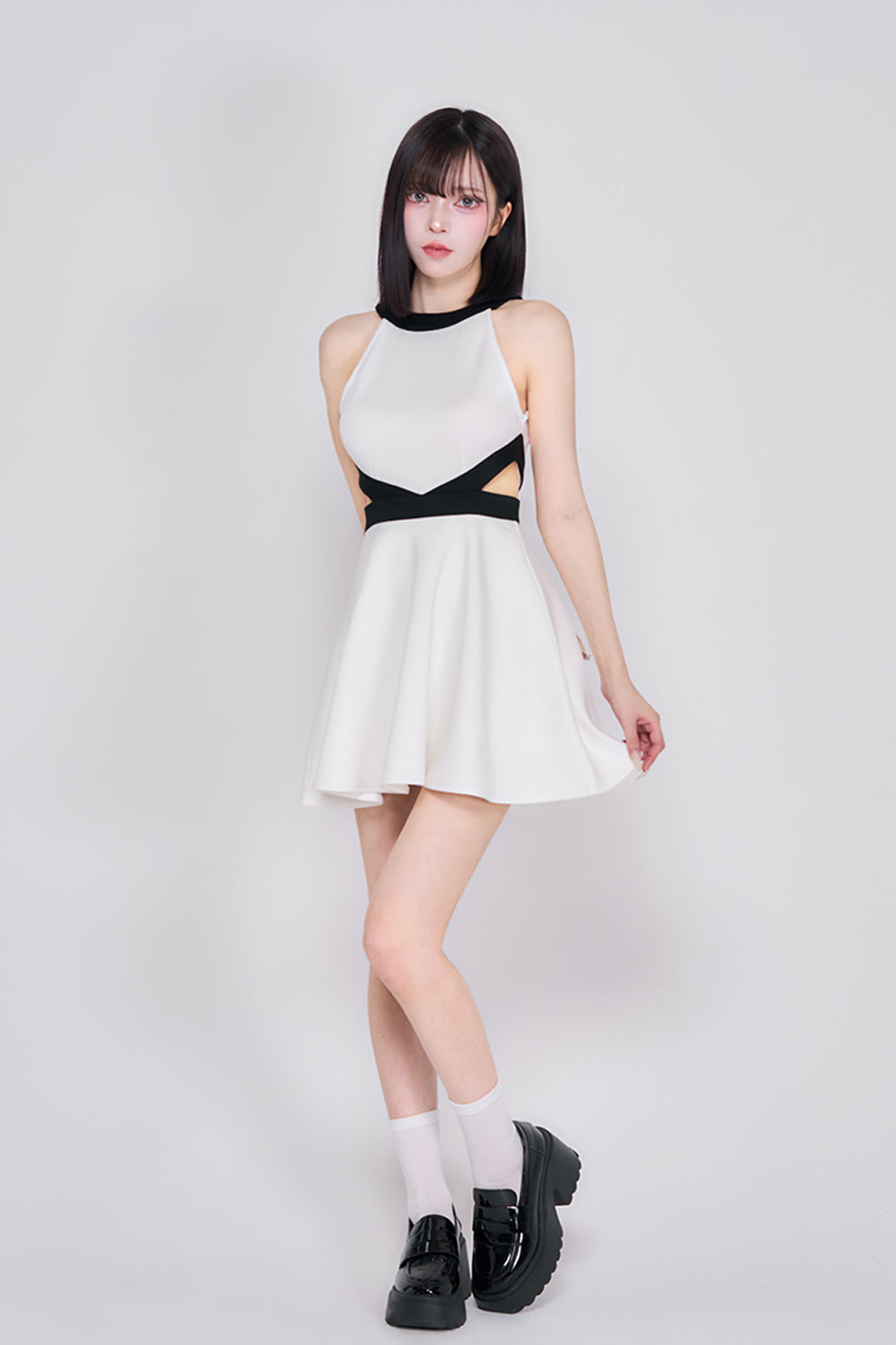 カットオープンアメスリミニワンピース
