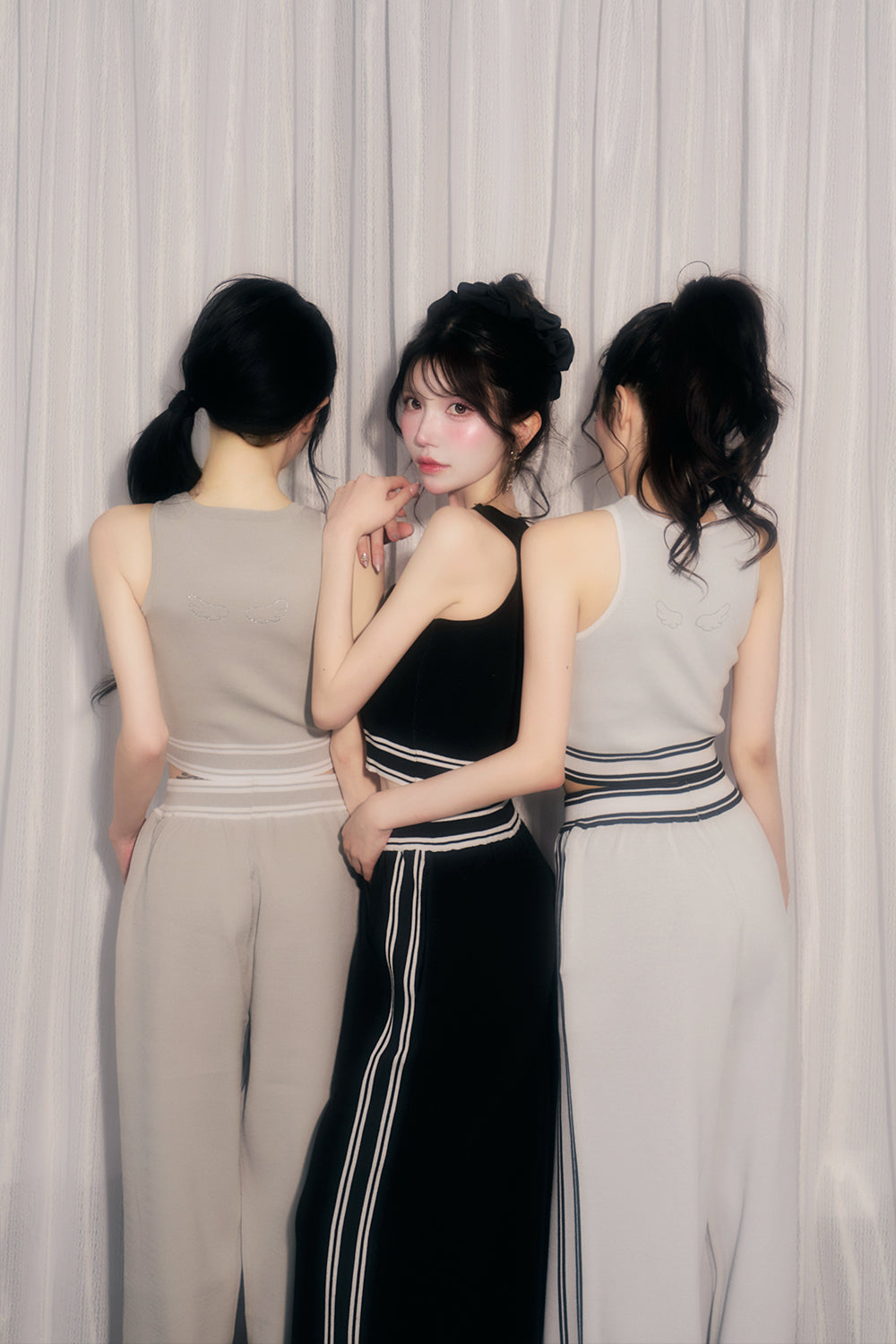 Line Knit Pants