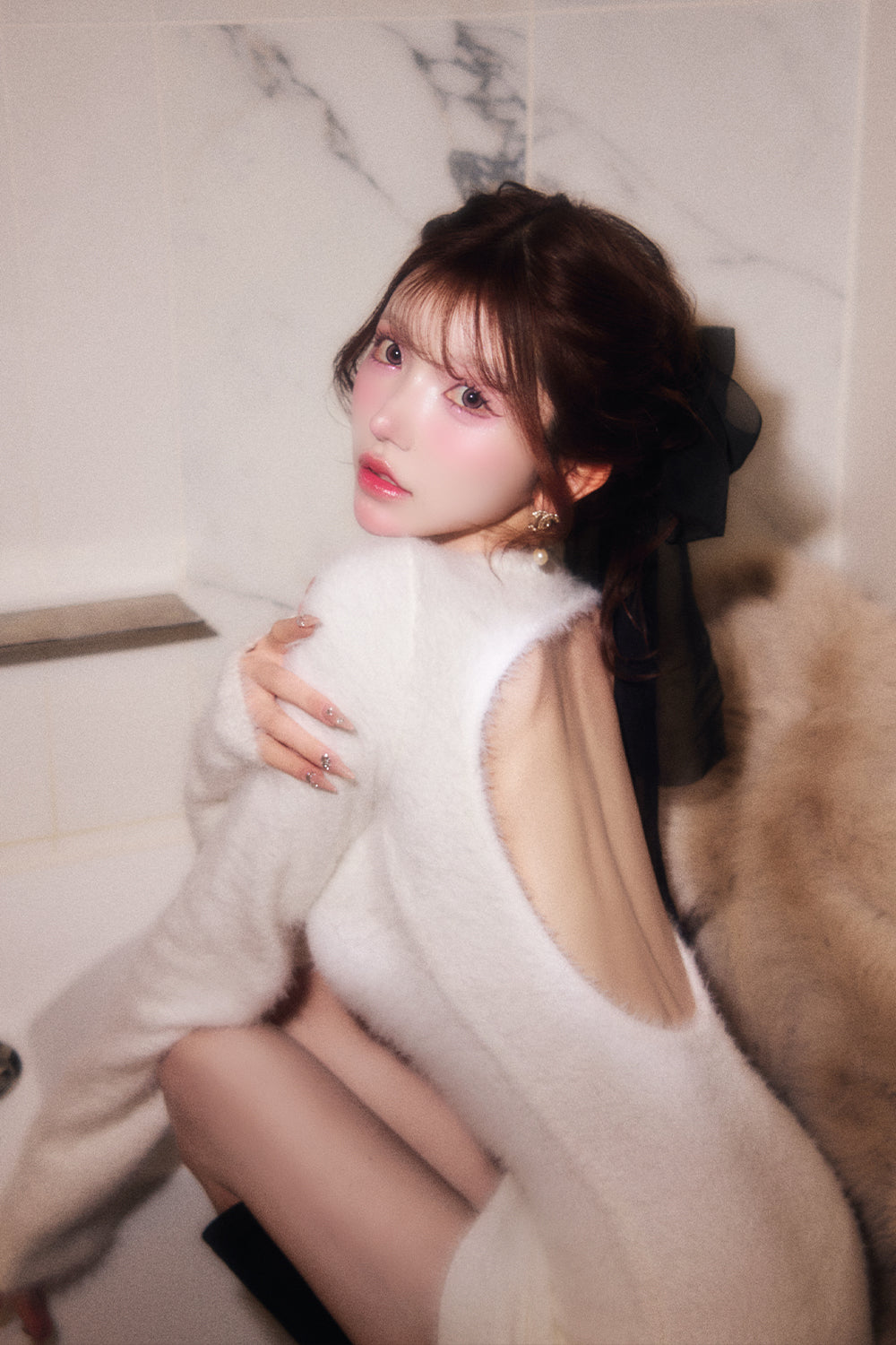 バックオープンミニワンピース