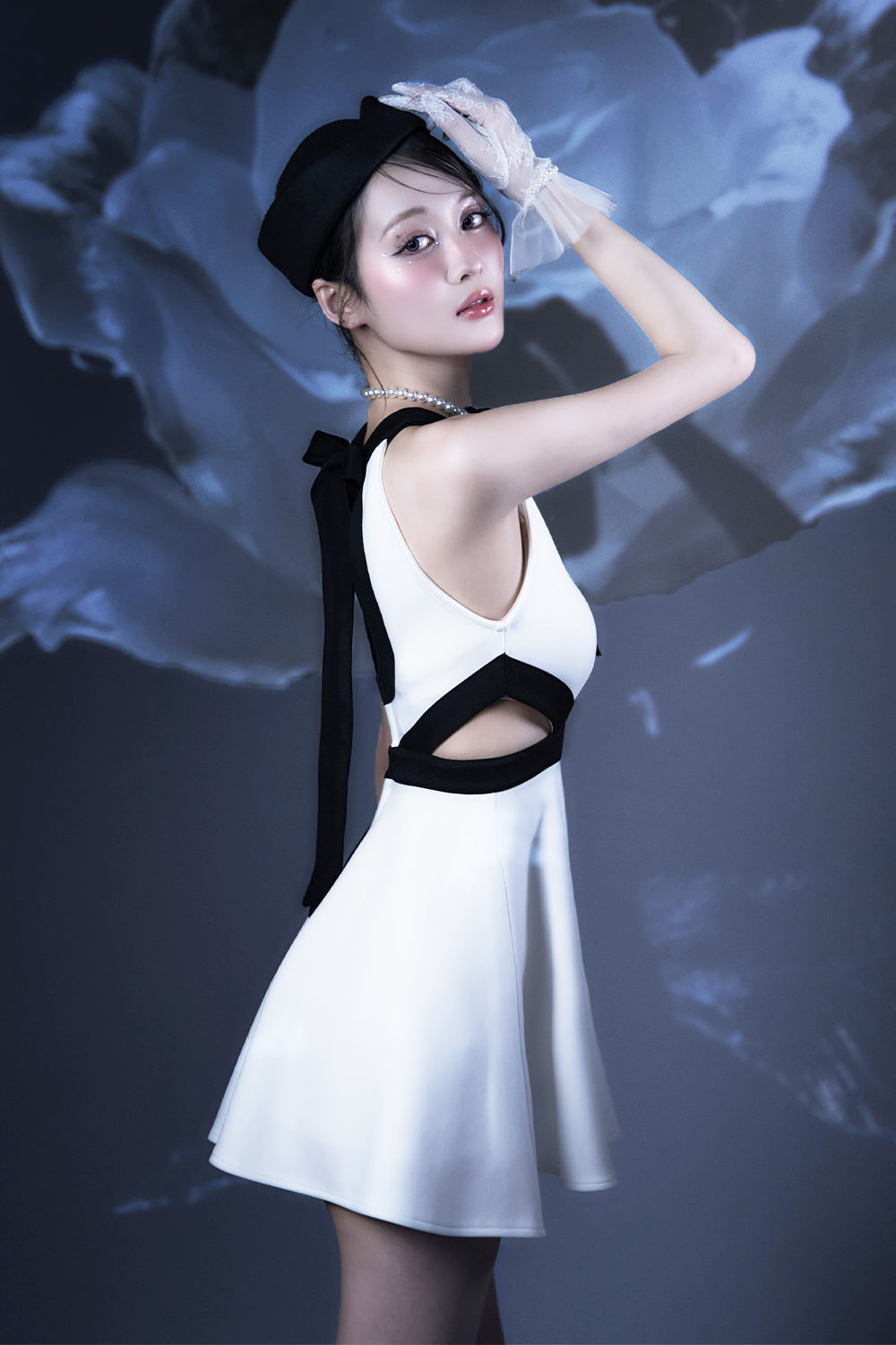 カットオープンアメスリミニワンピース