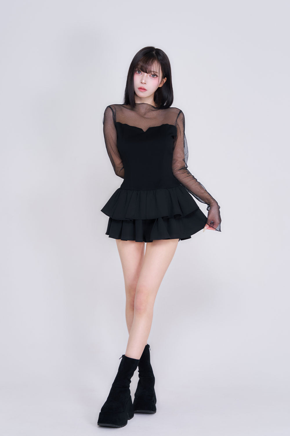 ラメシアーフリルワンピース