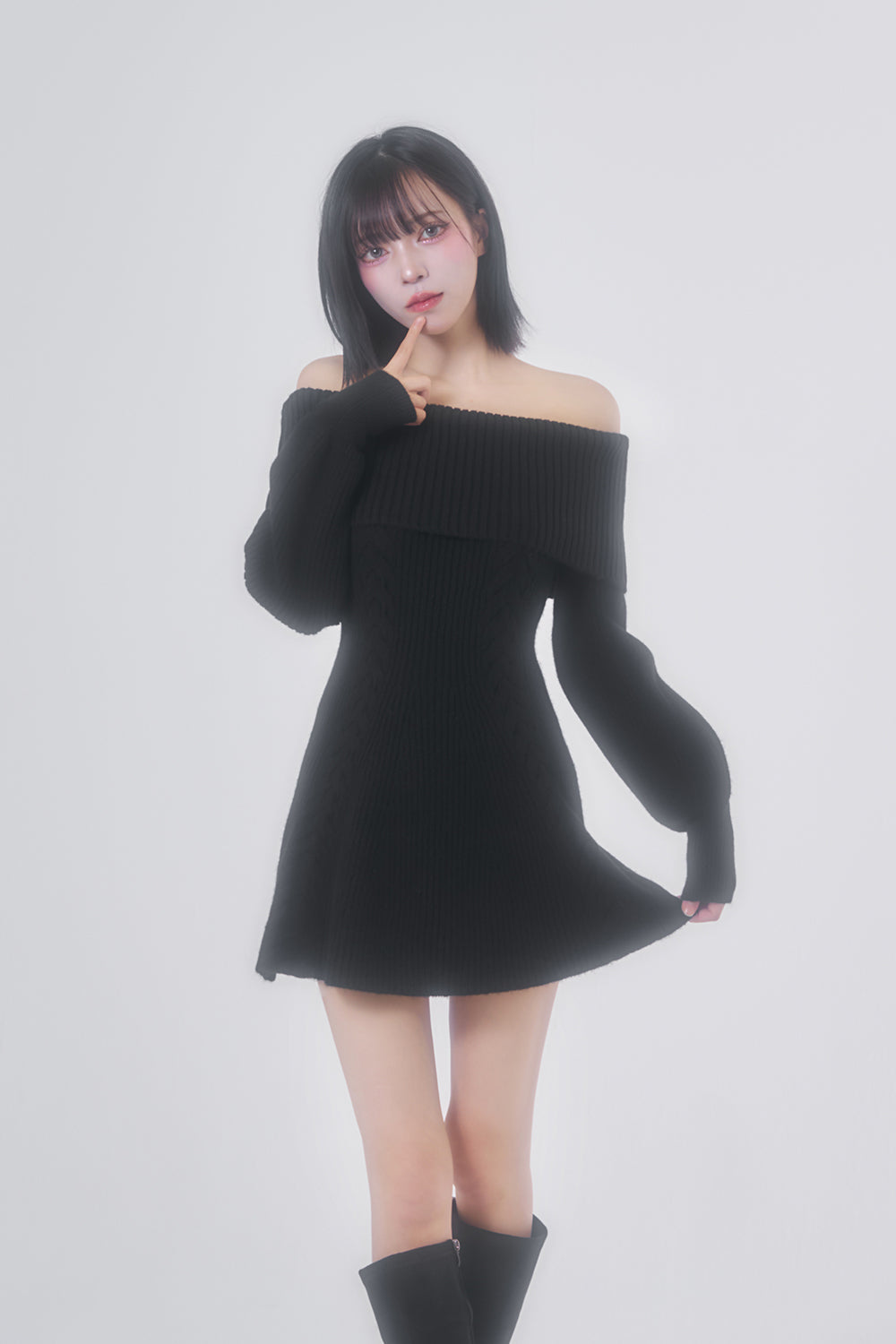 ケーブルニットミニワンピース